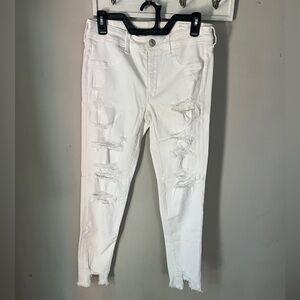 NWT Anerican Eagle Distressed White Women's Jeans